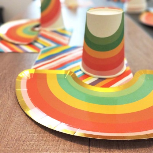 kit fete rainbow assiette verre serviette coloree enfant anniversaire tahiti fenua shopping