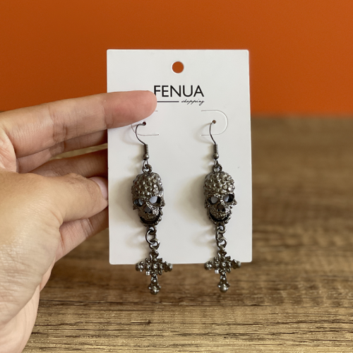boucles d'oreilles skull croix crâne bijoux halloween accessoire fenua shopping