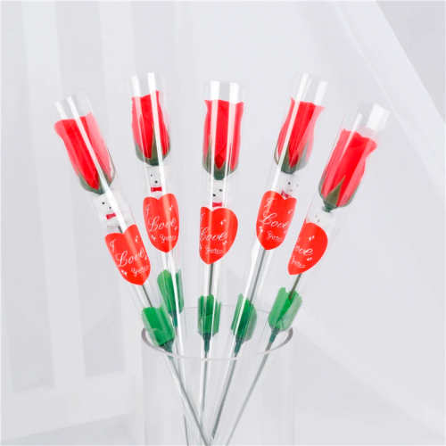 tige rose déclarer sa flamme à son amour fête saint valentin mignon éternel rouge glamour red ourson tahiti fenua shopping