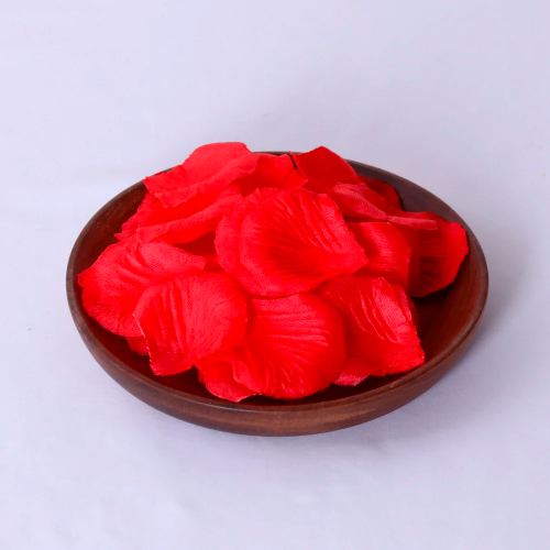 pétales de roses à étaler par terre chemin romantique forme de coeur surprise fête saint valentin tahiti fenua shopping