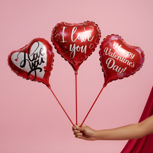 ballon cœur + tige décoration ideale pour une saint valentin réussie