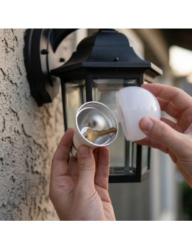 gadget cache cle fausse ampoule cachette secret protection securite utile tahiti fenua shopping